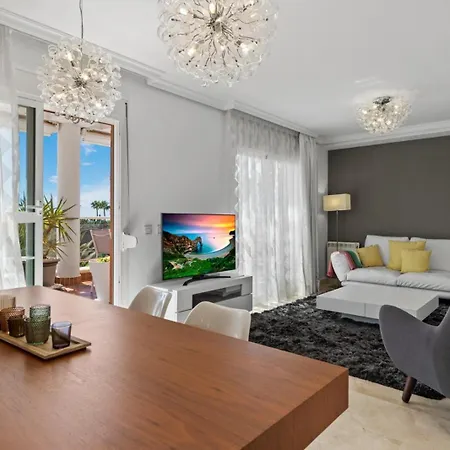 公寓 4 Penthouse 埃斯特波纳