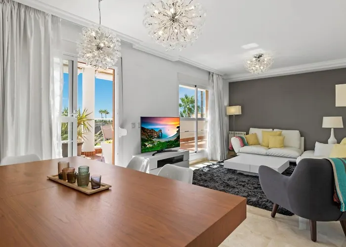 4 Penthouse אסטפונה