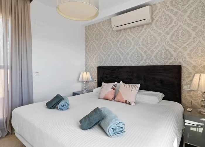 4 Penthouse אסטפונה